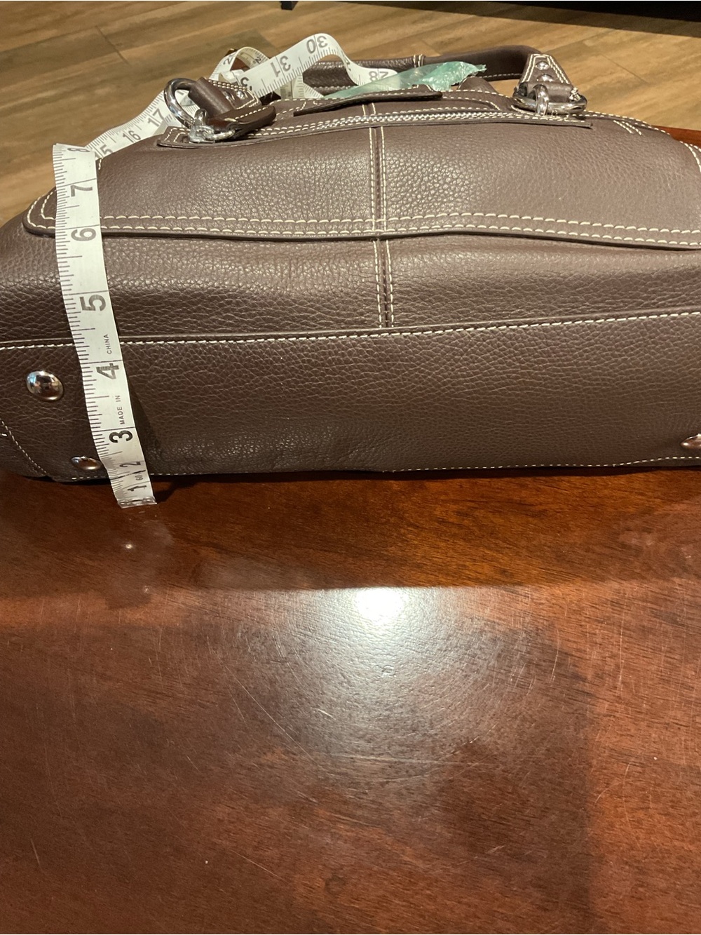 Coach 2009 Penelope Brown Leather Shoulder Tote with Contrast Stitching - Picture 10 of 10